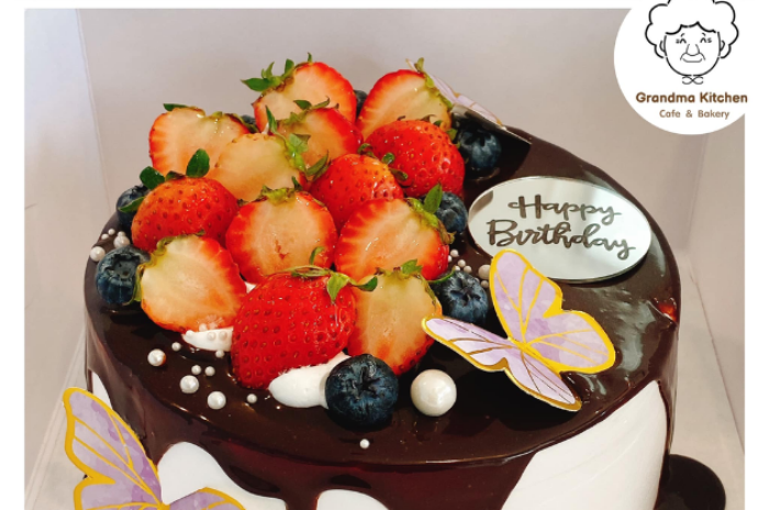 แกรนด์มา คิทเช่น คาเฟ่แอนด์เบเกอรี่ : บุรีรัมย์