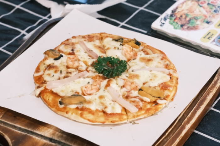 มีดีMEDEE : กำแพงเพชร