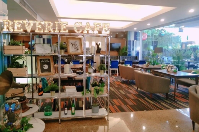 โรงแรมไชยแสงพาเลส : สิงห์บุรี