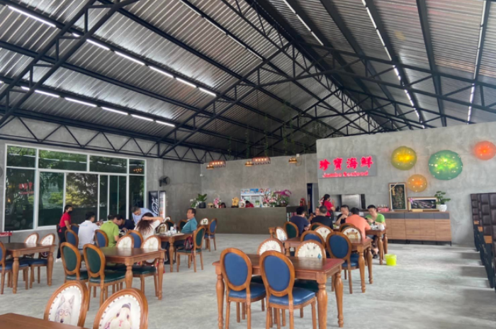 Jumbo Seafood Rawai : ภูเก็ต