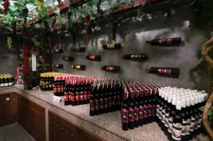 บริษัท ไนท์ แบล็ค ฮอร์ส ไวน์เนอรี่ จำกัด : ปทุมธานี