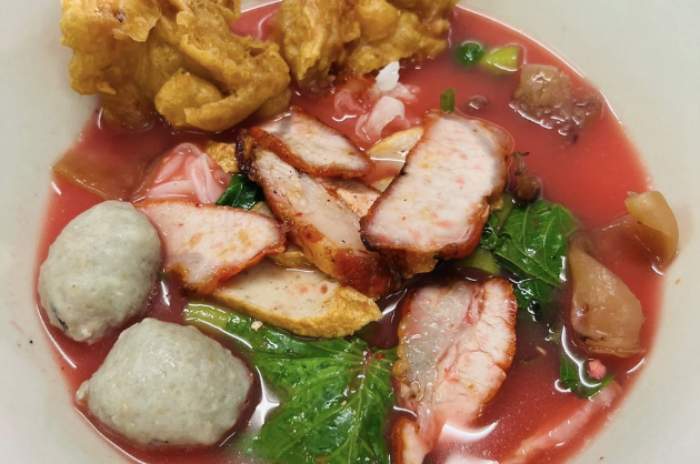 บะหมี่เบตง สาขาหอนาฬิกา	: นครศรีธรรมราช