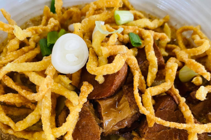 ข้าวซอยจันทร์ฉาย Khoa-soi Jun Chai : ลำปาง