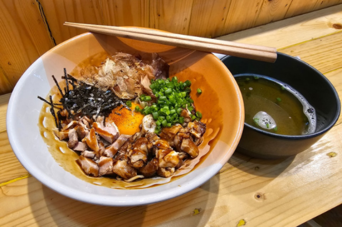 ร้านมินาโตะ ราเมง : สมุทรสาคร