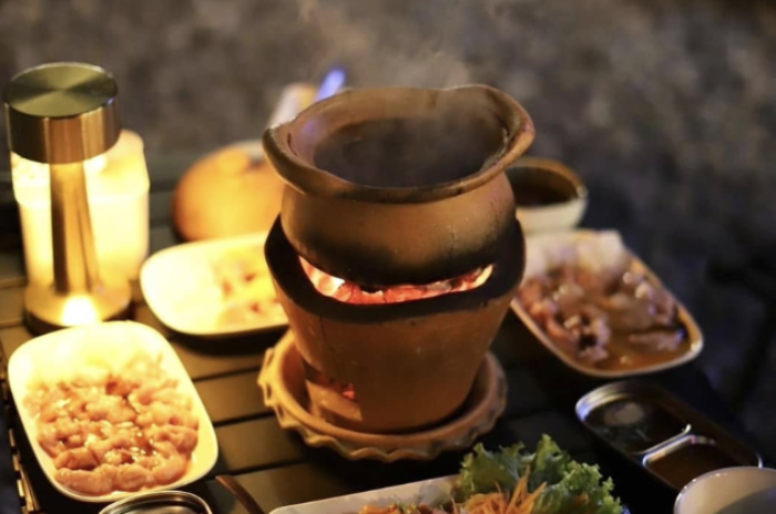 Aileen Cafe and Bistro : ร้อยเอ็ด